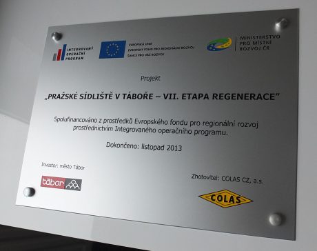 realizace - Úředně informační tabule publicity Evropské únie – Pražské sídliště v Táboře – VII. etapa regenerace