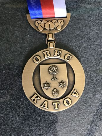 realizace - úřední insignie obce Katov