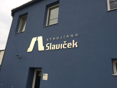 realizace - 3D-Schriftzüge und Logos