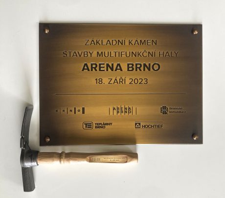 realizace - Gedenktafel aus Messing ARENA BRNO