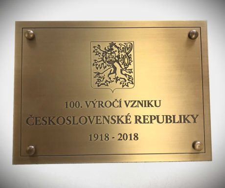 realizace - Mosazná pamětní deska 100. výročí vzniku Československé republiky